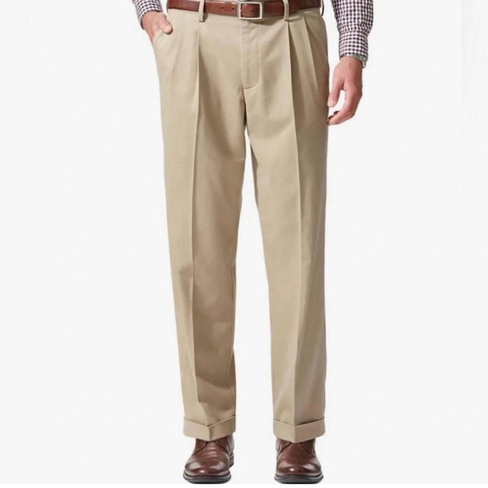 Dockers Men's Relaxed Fit Comfort Pants-Pleated, 36W x 32L